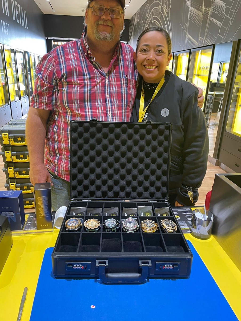 Invicta Store at San Marcos Premium Outlets | 3939 S, I-35 #1180, San Marcos, TX 78666, USA | Phone: (512) 253-1592