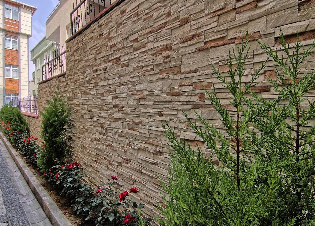 Faceables Brick&Stone | 663 Lawrence St, Units: 202, 203, 204, Lowell, MA 01852, USA | Phone: (978) 595-2559