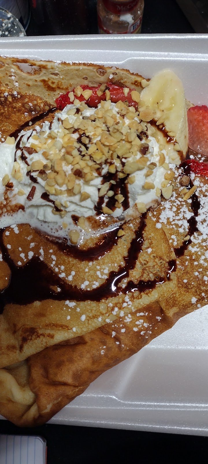 Luis Crepes | 1111 S Main St, Los Angeles, CA 90015, USA | Phone: (213) 570-9796