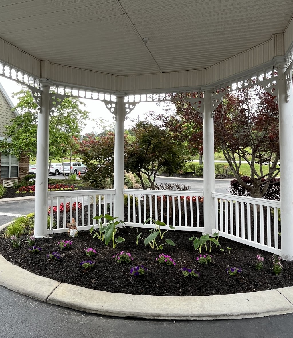 Charter Senior Living of Gallatin | 1085 Hartsville Pike, Gallatin, TN 37066, USA | Phone: (615) 431-8021