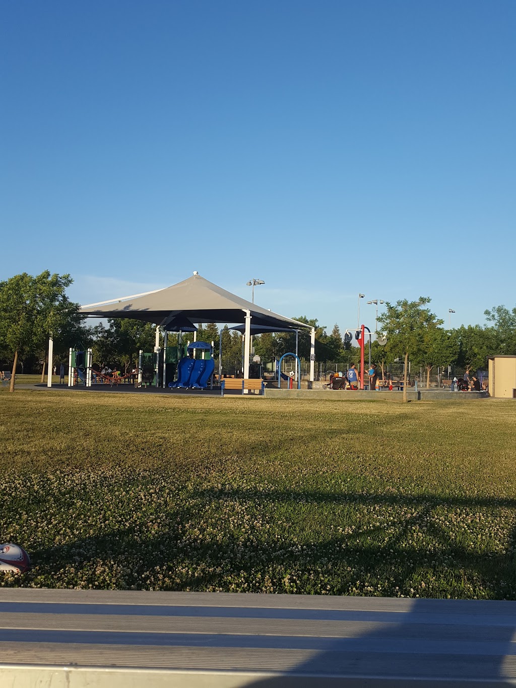 Todd Beamer Park | 1890 E Plymouth Way, Fresno, CA 93720, USA | Phone: (559) 621-7529