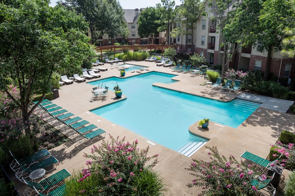 Crown Chase Apartments | 2929 E 95th St, Tulsa, OK 74137, USA | Phone: (918) 298-5800