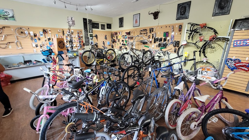 Classic cycle Inc | 812 Molalla Ave Ste A, Oregon City, OR 97045, USA | Phone: (503) 557-1977