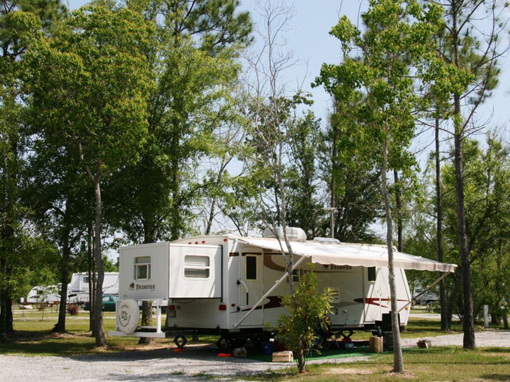 Chocolate Springs RV & Mobile Home Park | 3010 County Rd 197, Alvin, TX 77511, USA | Phone: (281) 299-9230