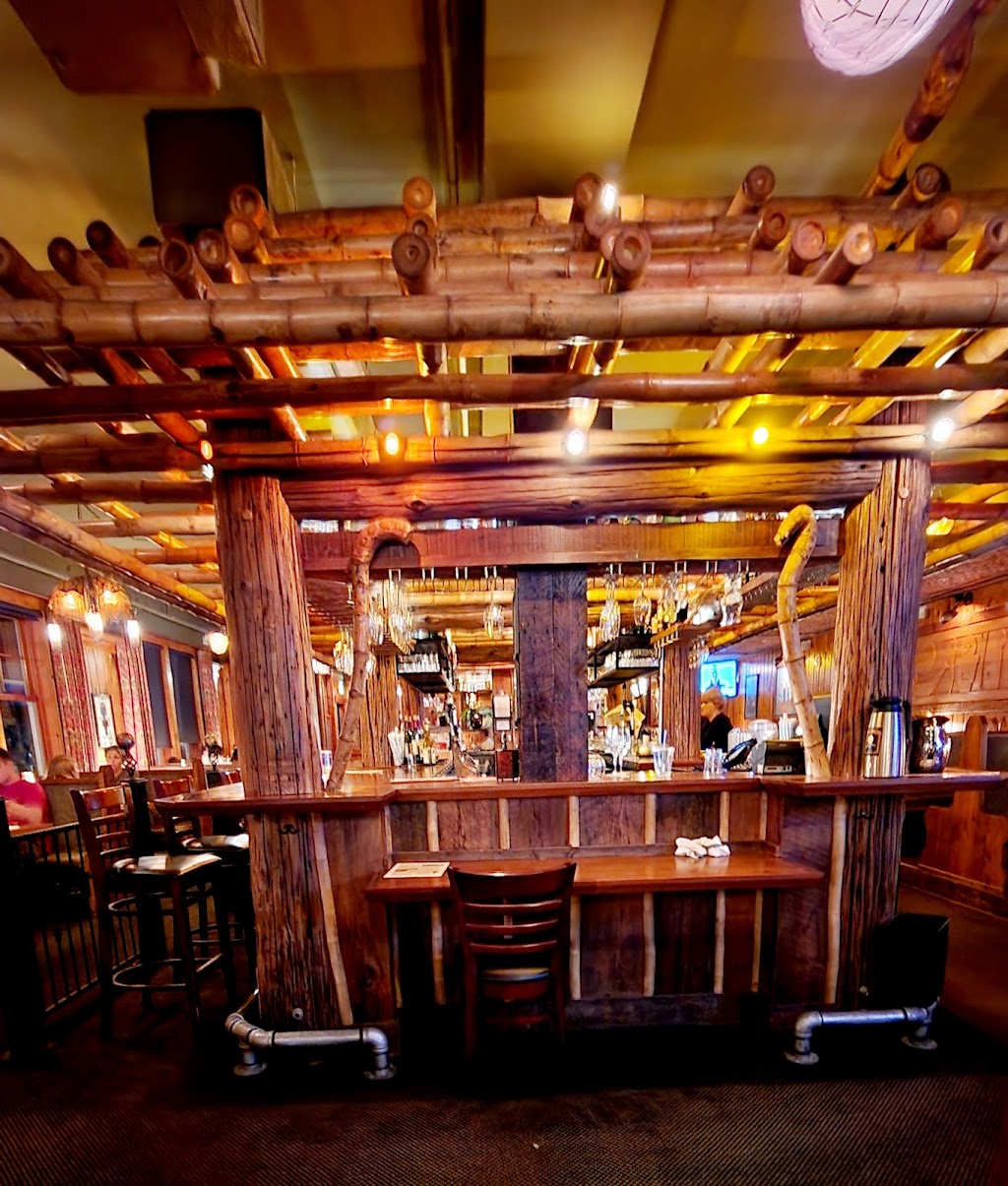 McMenamins Pub at Kalama Harbor Lodge | 215 N Hendrickson Dr, Kalama, WA 98625, USA | Phone: (360) 673-9210