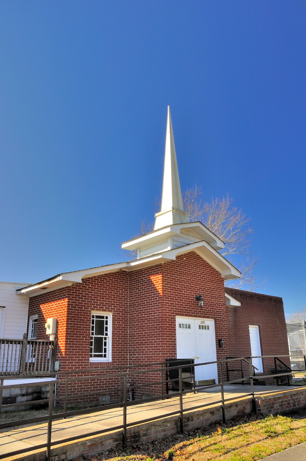 Corinth Holiness Disciples | 205 Walnut St, Elizabeth City, NC 27909, USA | Phone: (252) 335-1353