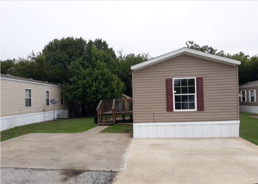 Newark Mobile Home Community | 401 Sandy Bass Ln, Newark, TX 76071, USA | Phone: (972) 376-0875