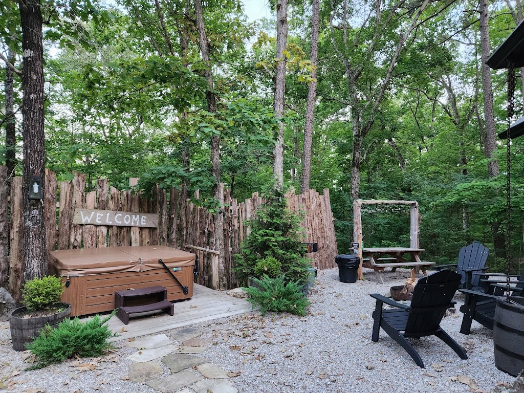 The Treehouse Vacation Cabin | 3 Miles West of Smithville, Texas, 750 Hwy FM 2571, 750 FM2571, Smithville, TX 78957, USA | Phone: (512) 360-3866