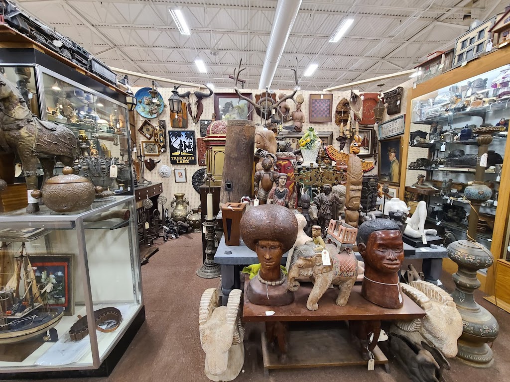 Medina Antique Mall | 2797 Medina Rd, Medina, OH 44256, USA | Phone: (330) 722-0017