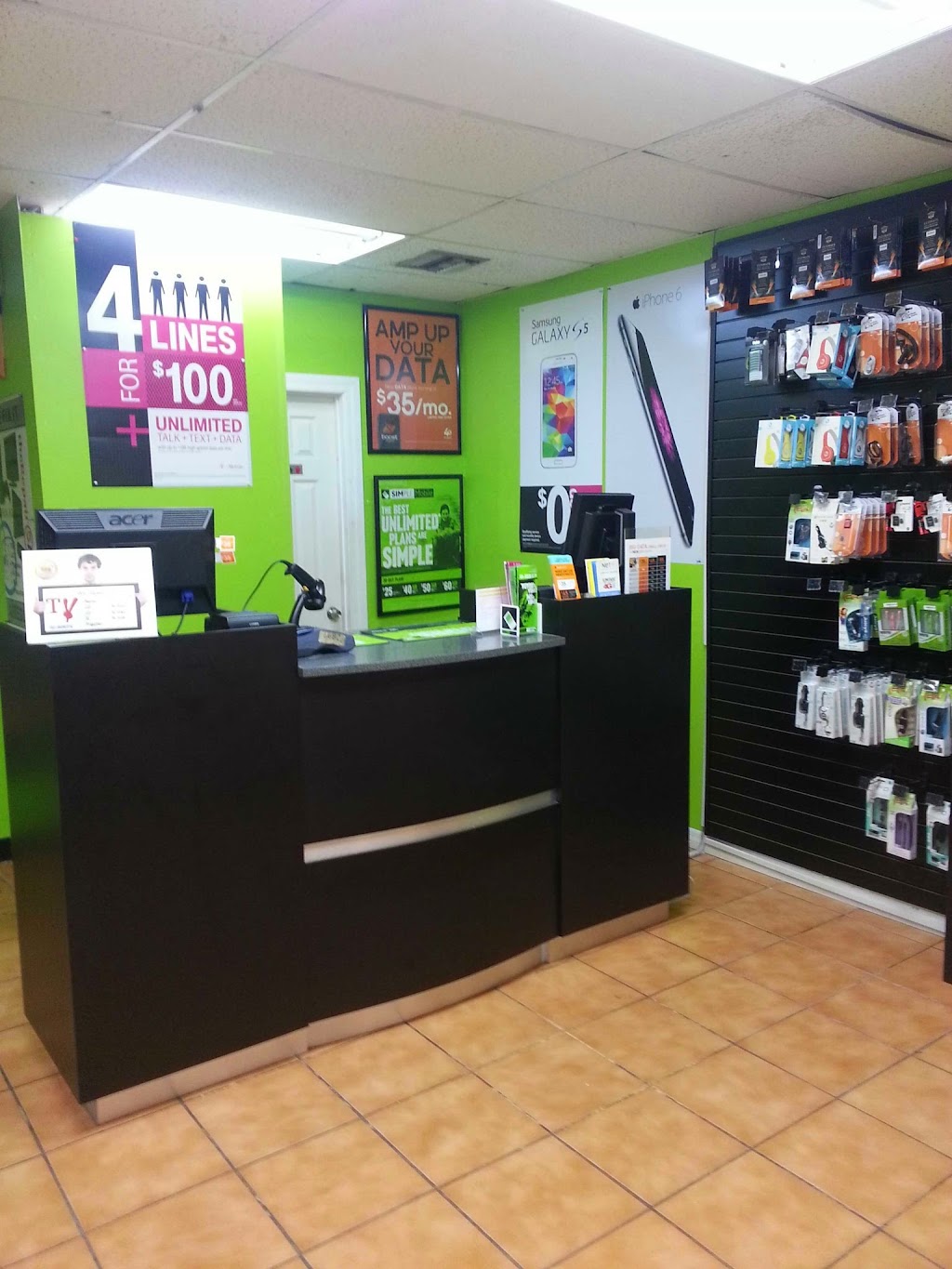 Cell Phones Universe | 2255 SW 32nd Ave D, Miami, FL 33145, USA | Phone: (305) 447-0508