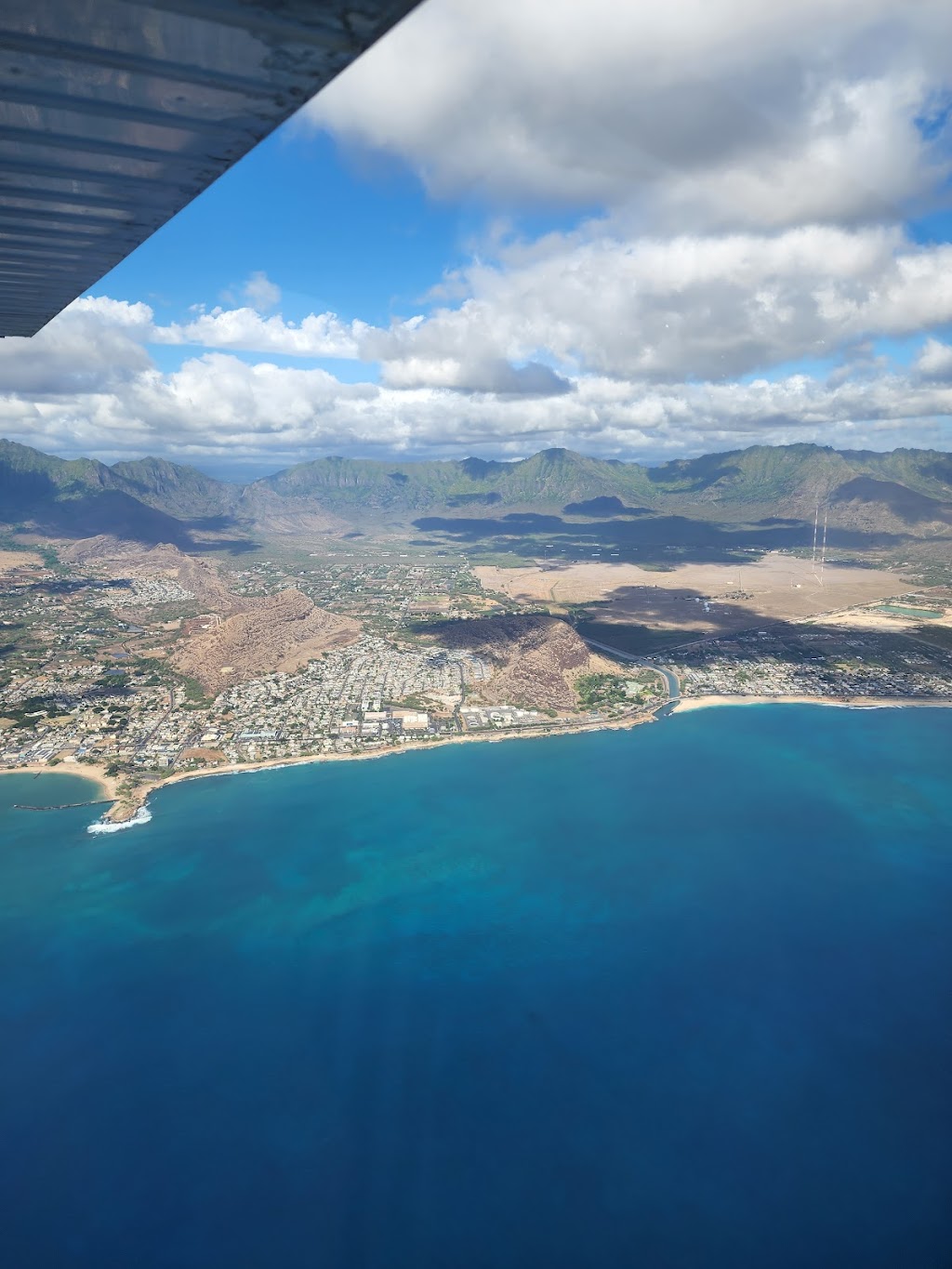 Georges Aviation Services | 18 Lagoon Dr, Honolulu, HI 96819, USA | Phone: (808) 834-2120