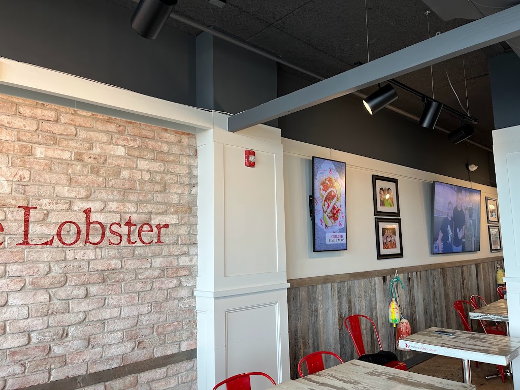 Cousins Maine Lobster Restaurant - Asbury Park | 800 Ocean Ave N Space #109-110, Asbury Park, NJ 07712, USA | Phone: (732) 455-2939