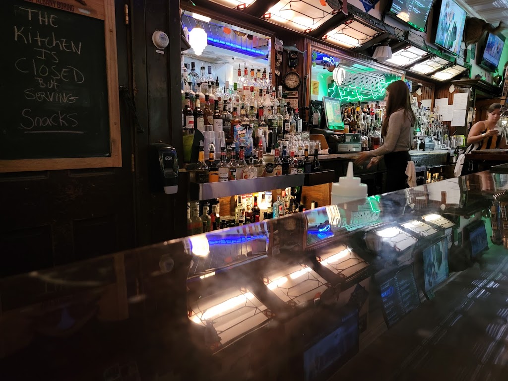 McGearys | 4 Clinton Square, Albany, NY 12207, USA | Phone: (518) 463-1455