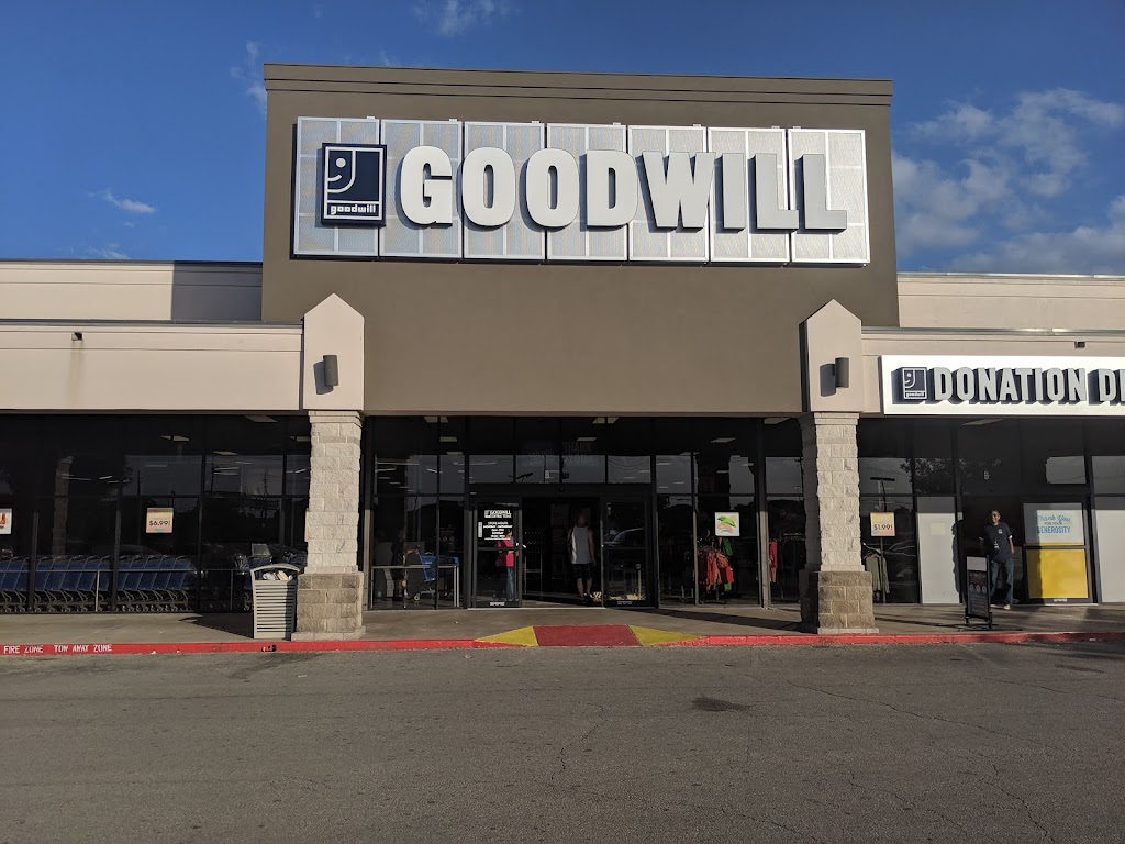 Goodwill Central Texas - Lamar Oaks | 4001 S Lamar Blvd, Austin, TX 78704, USA | Phone: (512) 637-7529