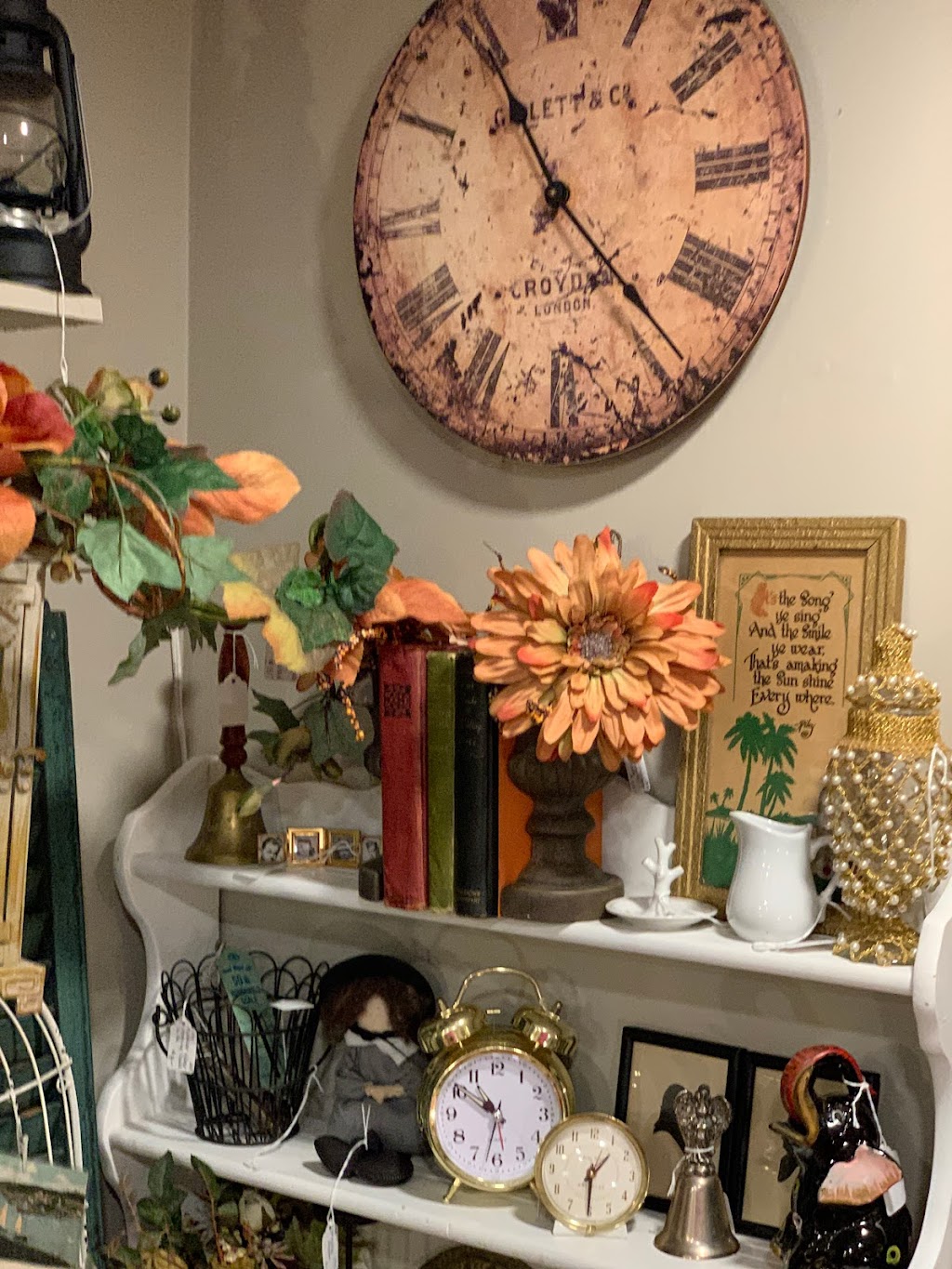 Main Street Vintage | 3 Main St Unit 2B, Atkinson, NH 03811, USA | Phone: (978) 289-8661 Main Street Vintage | 3 Main St Unit 2B, Atkinson, NH 03811, USA | Phone: (978) 289-8661