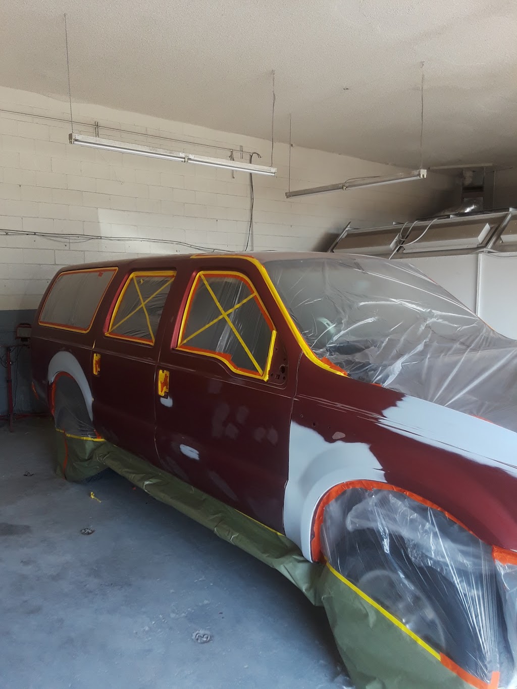 D & R Auto Body And Paint | 16152 Main St, Hesperia, CA 92345, USA | Phone: (760) 998-2401