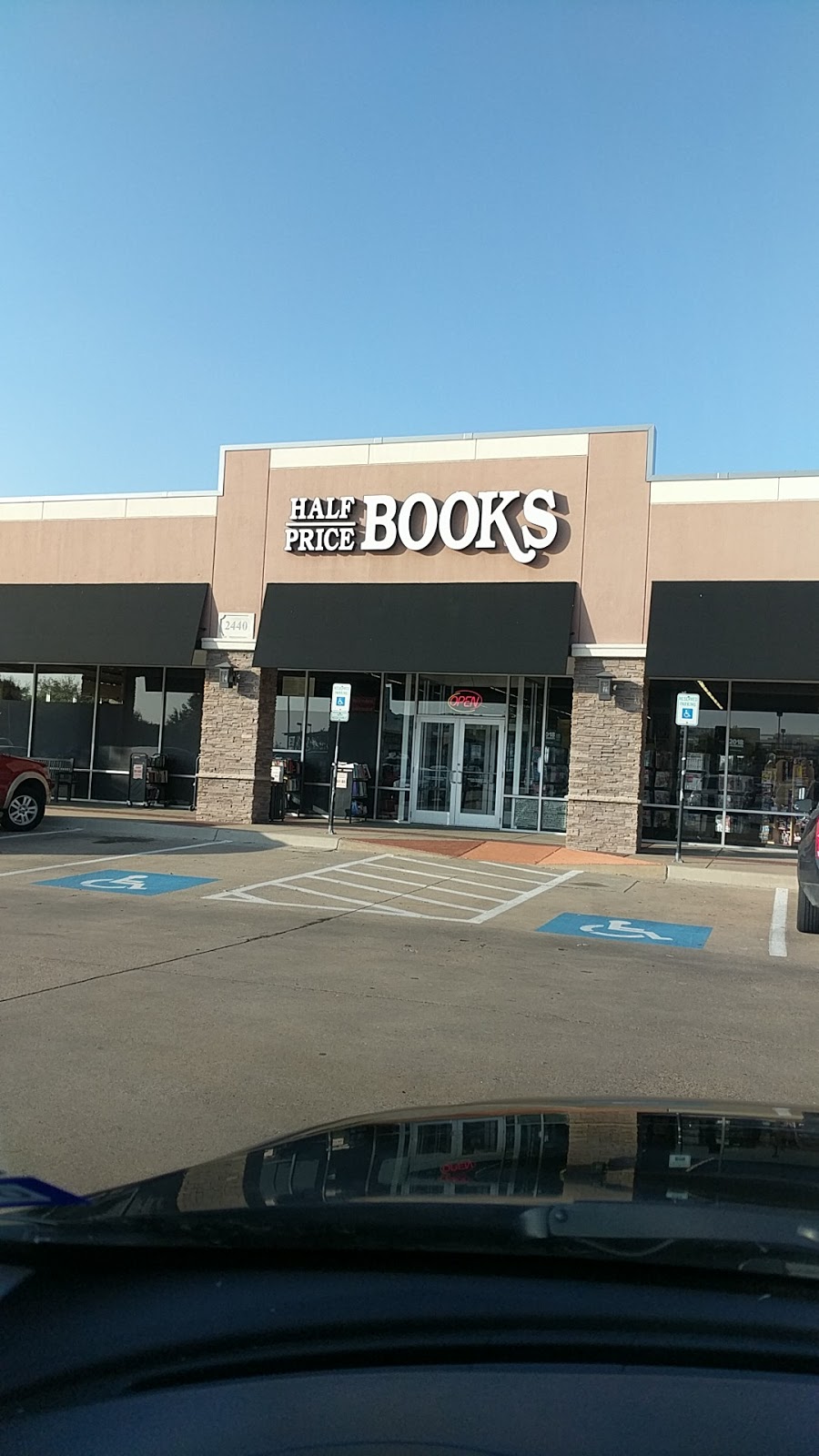 Half Price Books | 2440 Preston Rd, Plano, TX 75093, USA | Phone: (972) 985-6196