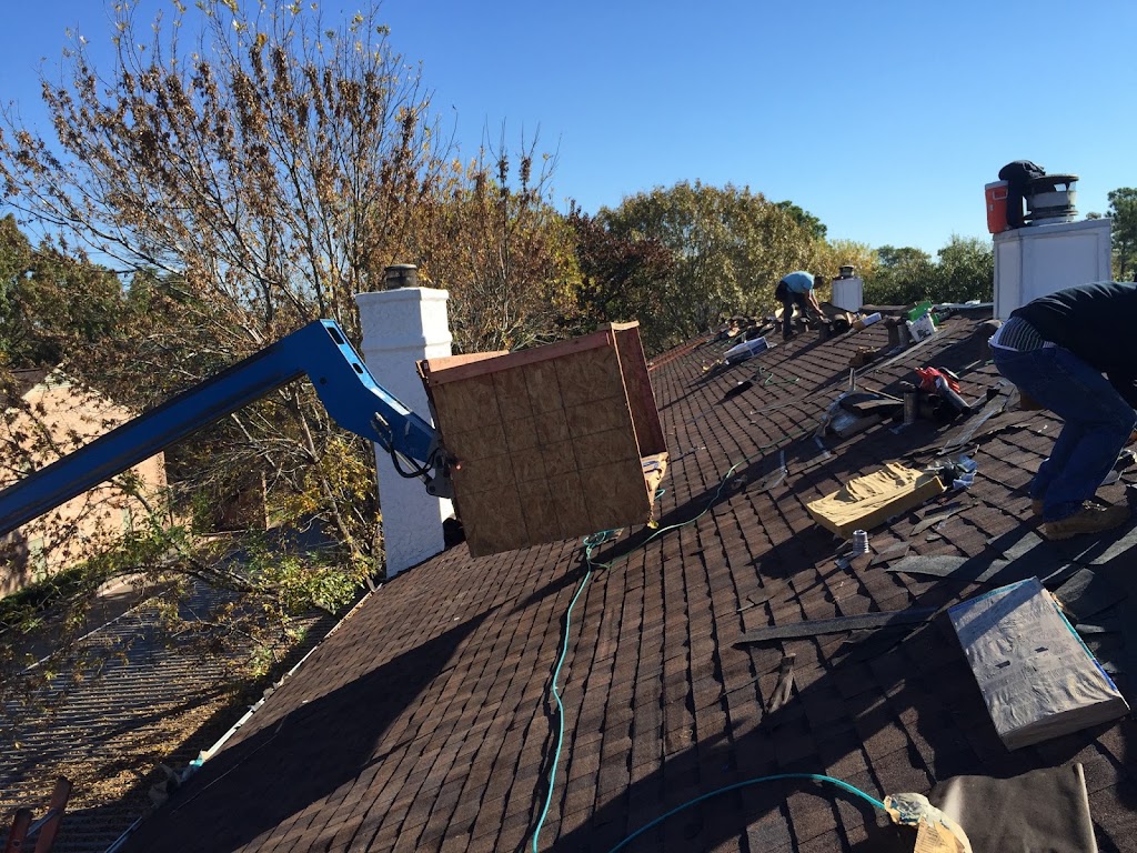 HHH Roofing & Construction | 22728 Acorn Valley Dr, Spring, TX 77389 | Phone: (832) 558-5893