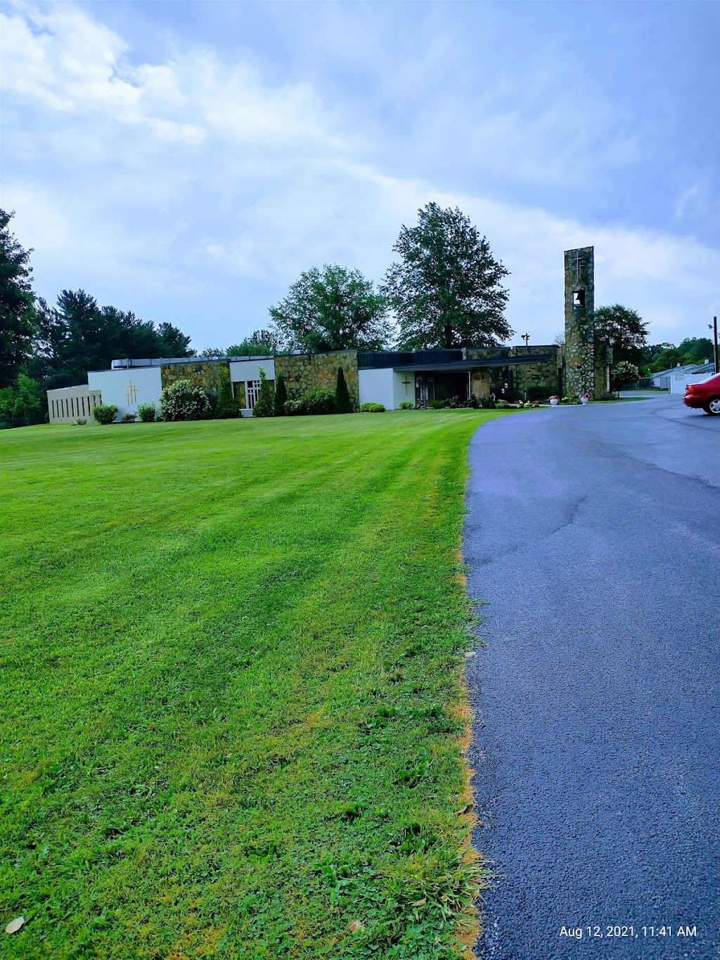 St. Johns Lutheran Church | 811 S Broadway, Geneva, OH 44041, USA | Phone: (440) 466-2473