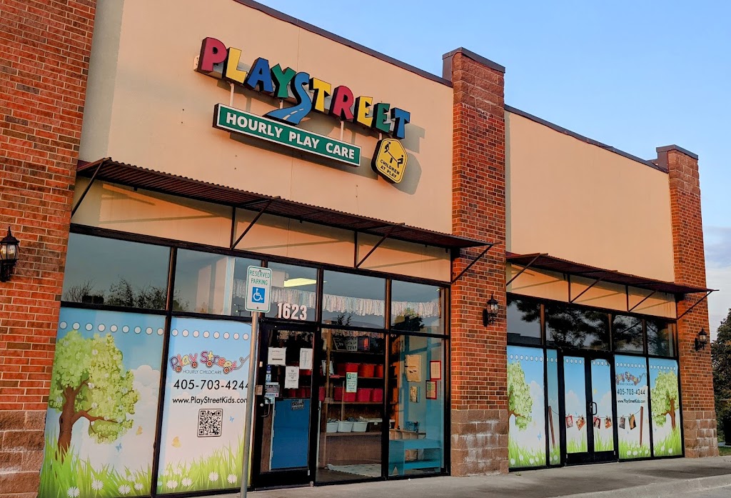 Play Street Hourly Childcare | 1623 S I-35 Service Rd, Moore, OK 73160, USA | Phone: (405) 703-4244