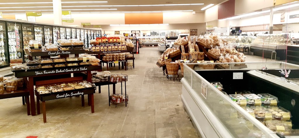 Albertsons | 20261 CA-18, Apple Valley, CA 92307, USA | Phone: (760) 242-3660