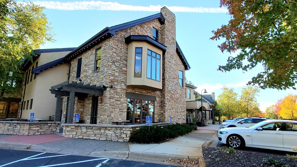 Tria Restaurant Bar and Event Center | 5959 Centerville Rd, North Oaks, MN 55127, USA | Phone: (651) 426-9222