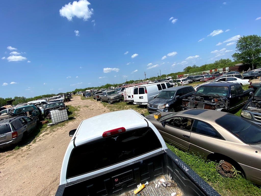 Amigos Used Parts Junkyard | 9248 TX-359, Laredo, TX 78043, USA | Phone: (956) 206-7655