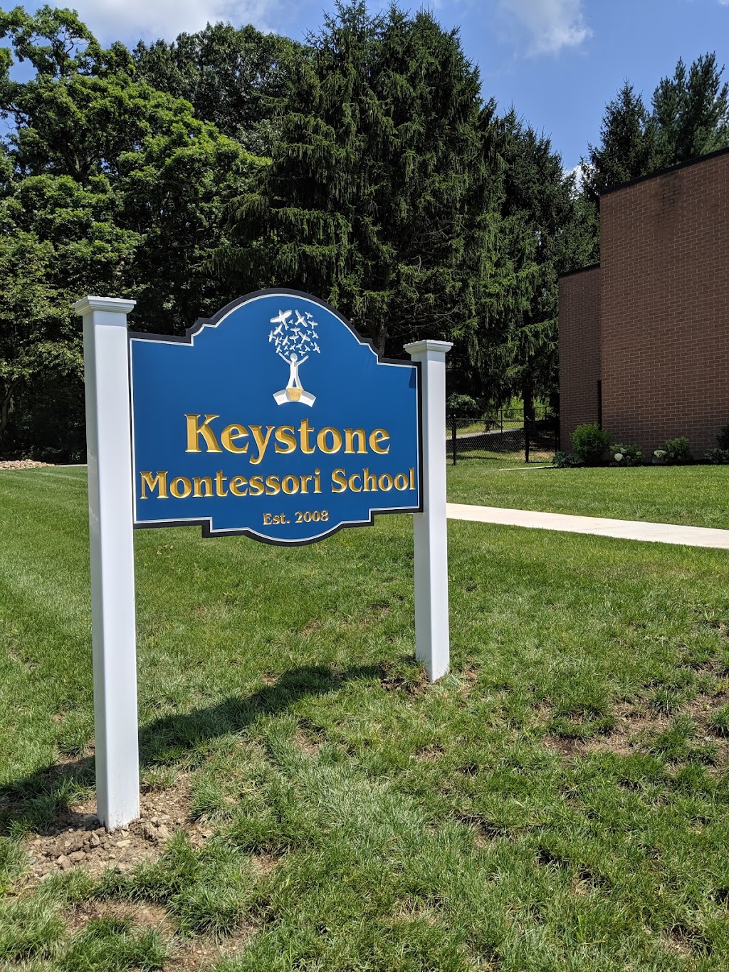 Keystone Montessori School | 3245 Old Frankstown Rd, Pittsburgh, PA 15239, USA | Phone: (724) 733-1015