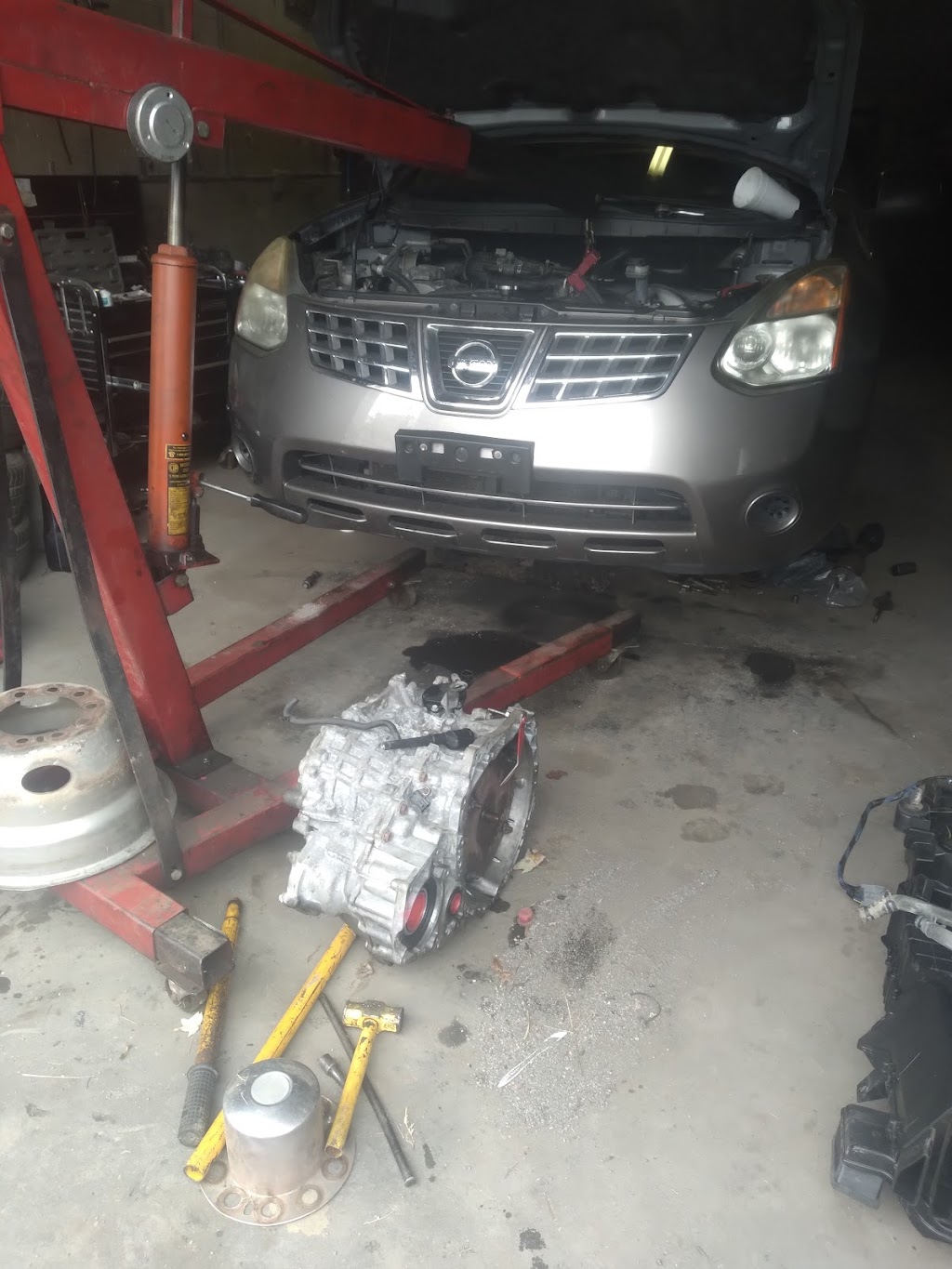 Hugo automovil repair llc | 309b S Carolina Ave, Boonville, NC 27011, USA | Phone: (919) 750-2322
