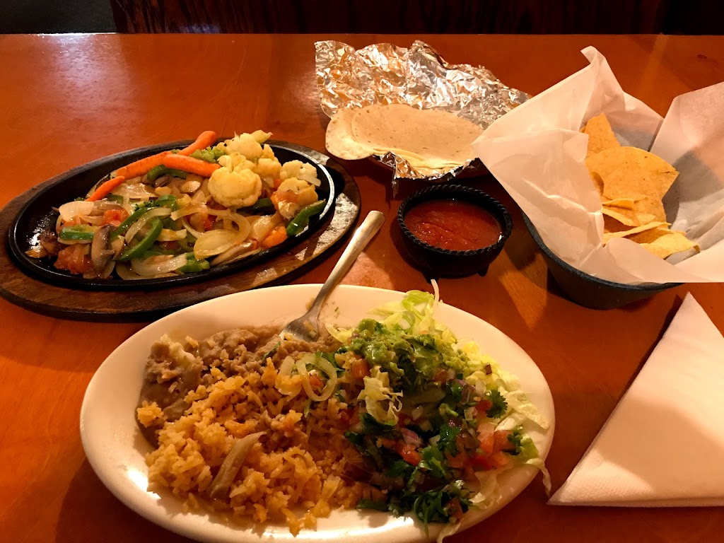 El Habanero Mexican Restaurant | 1070 W McPherson Hwy, Clyde, OH 43410, USA | Phone: (419) 547-0573