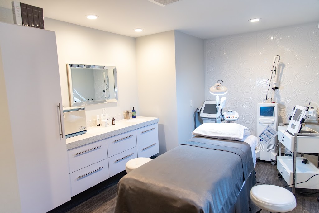 Constantine G Economus, MD | 1026 Boardman-Canfield Rd, Youngstown, OH 44512, USA | Phone: (330) 884-2400