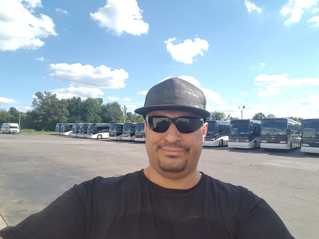 Croswell VIP Motorcoach Services | 975 W Main St, Williamsburg, OH 45176, USA | Phone: (513) 724-2206