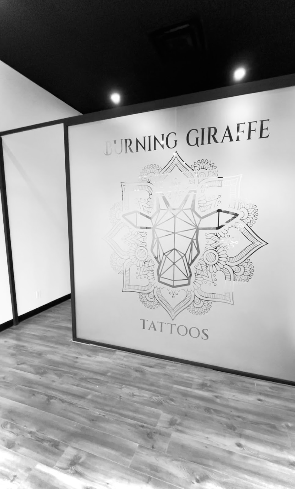 Burning Giraffe Tattoos | 262 Oak St E, Municipality Of Leamington, ON N8H 4K4, Canada | Phone: (226) 202-0087