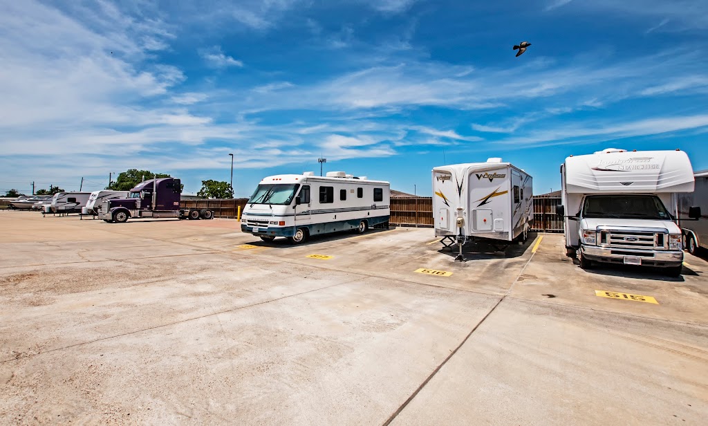 Move It Self Storage | 3302 Holly Rd, Corpus Christi, TX 78415, USA | Phone: (361) 834-5500