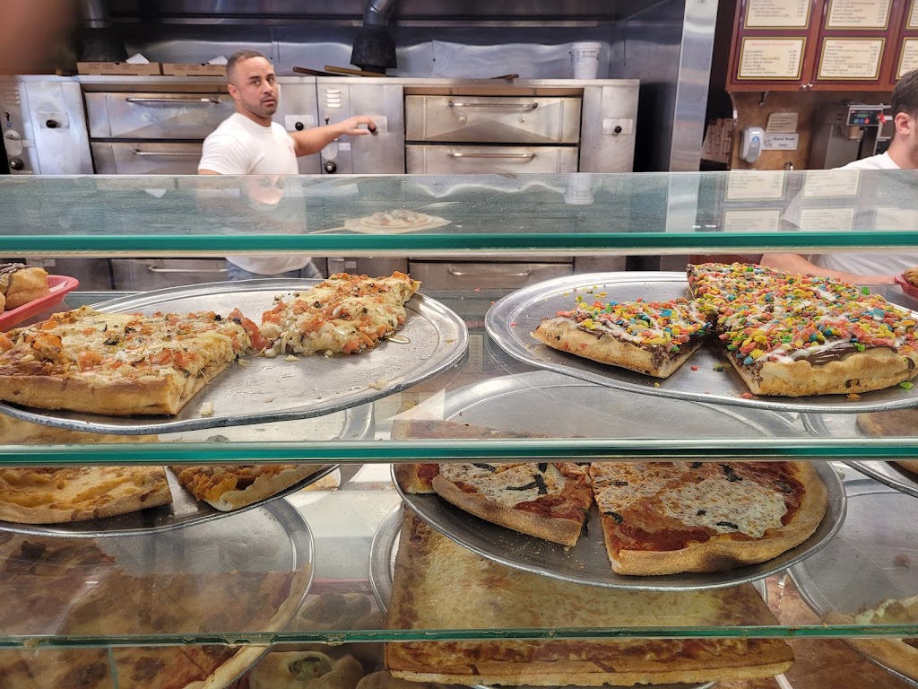 Brother Brunos Pizza, Deli & Bagels | 200 Hamburg Turnpike, Wayne, NJ 07470, USA | Phone: (973) 790-3321