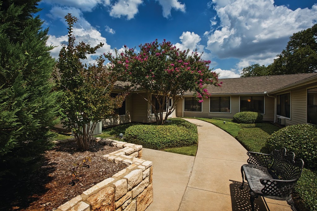 Eagle Crest Villa Senior Living | 113 Denver Trail, Azle, TX 76020, USA | Phone: (817) 444-3249