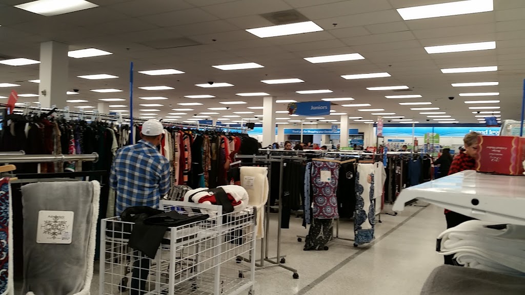 Ross Dress for Less | 2201 S Interstate 35, Denton, TX 76205, USA | Phone: (940) 566-2400