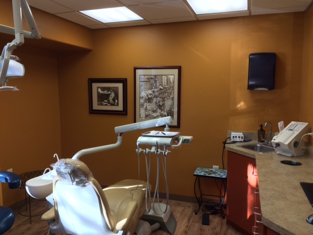 Eric Goldberg, DDS | 659 Exton Cmns, Exton, PA 19341, USA | Phone: (610) 363-6181