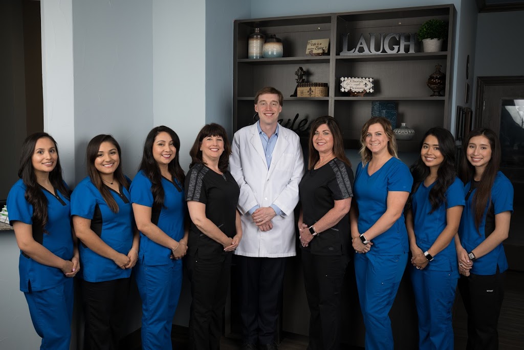 380 Family Dentistry | 1361 E University Dr #10, Prosper, TX 75078, USA | Phone: (972) 895-9555