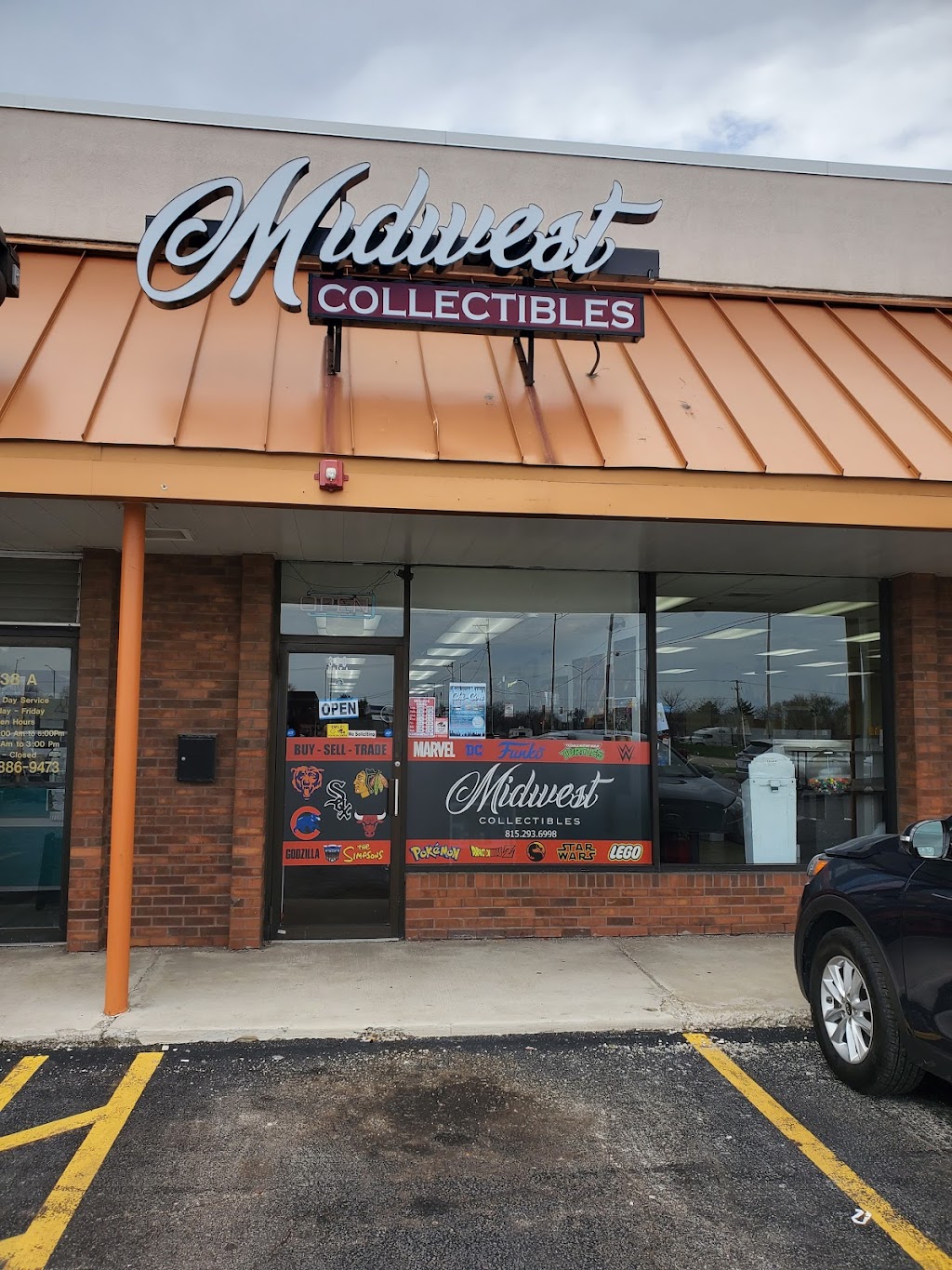 Midwest Collectibles LLC | 320 N Independence Blvd Suite A, Romeoville, IL 60446, USA | Phone: (815) 222-0126