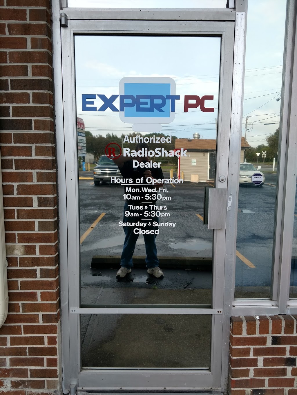 Expert PC - Authorized RadioShack Dealer | 420 N Hughes Blvd Suite B, Elizabeth City, NC 27909, USA | Phone: (252) 338-5612