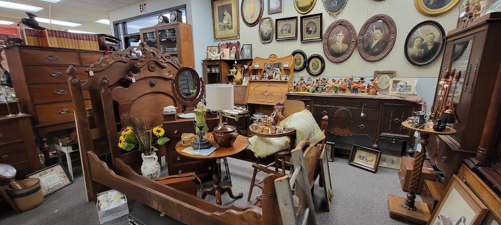 Family Tree Furniture | 401 Main St, Belton, MO 64012 | Phone: (816) 500-5762