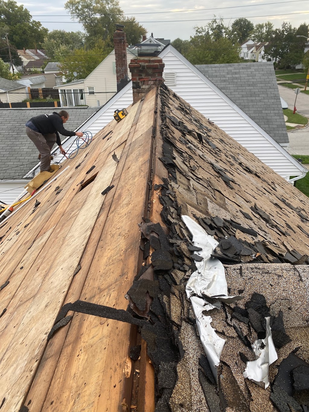 Barnes Roofing | 903 Broadway Ave, Bedford, OH 44146, USA | Phone: (440) 439-1210