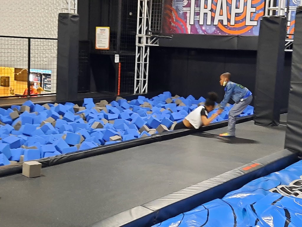 Altitude Trampoline Park at KELLER | 5650 Kroger Dr Suite 200, Fort Worth, TX 76244, USA | Phone: (817) 741-5867