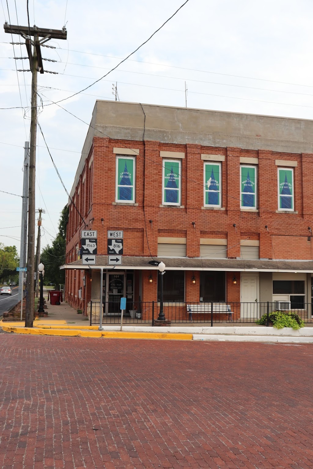 City of Wolfe City - City Hall | 101 W Main St, Wolfe City, TX 75496, USA | Phone: (903) 496-2251