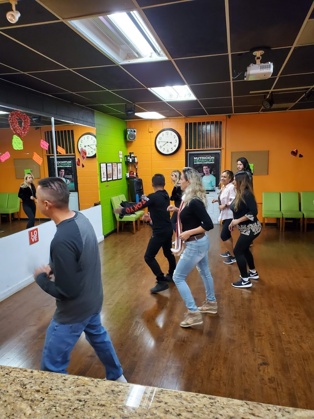 Power Fitness Studio 1 | 8664 Lindley Ave, Northridge, CA 91325, USA | Phone: (818) 792-9427