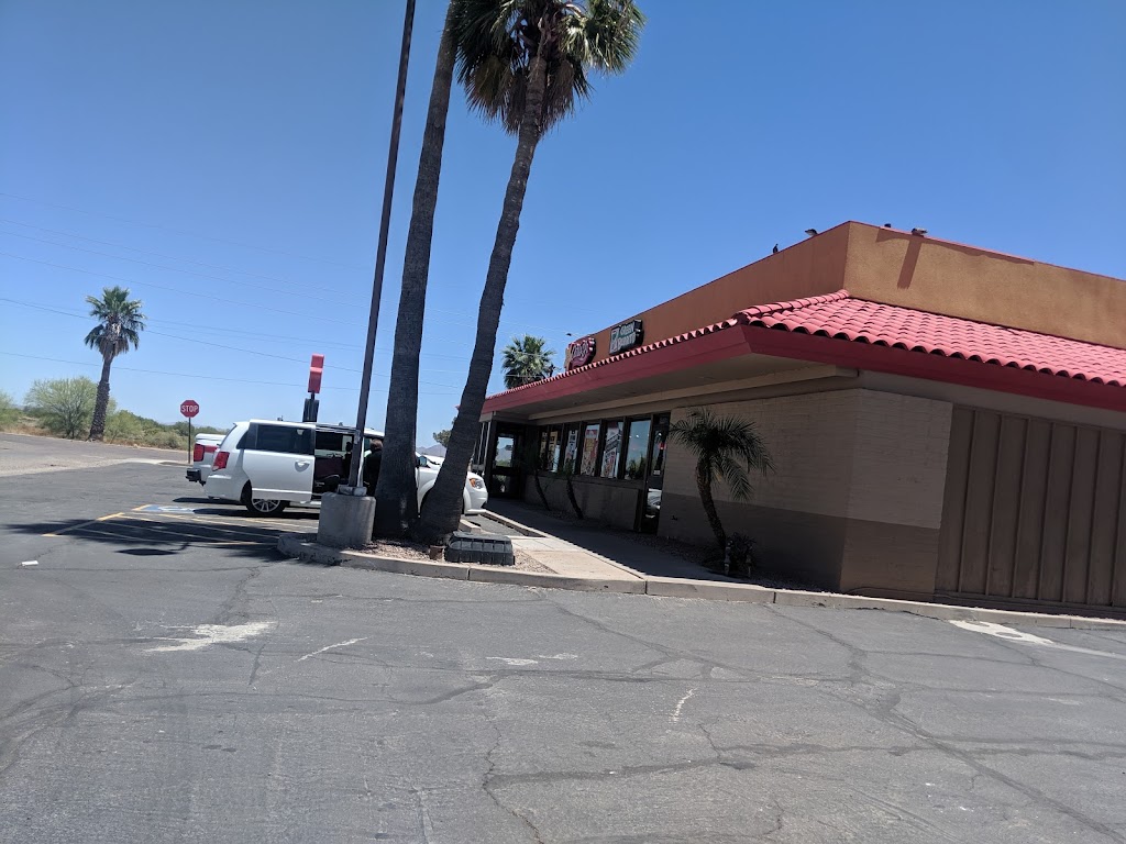 Carl’s Jr. | 3090 N Toltec Rd, Eloy, AZ 85131, USA | Phone: (520) 466-9385