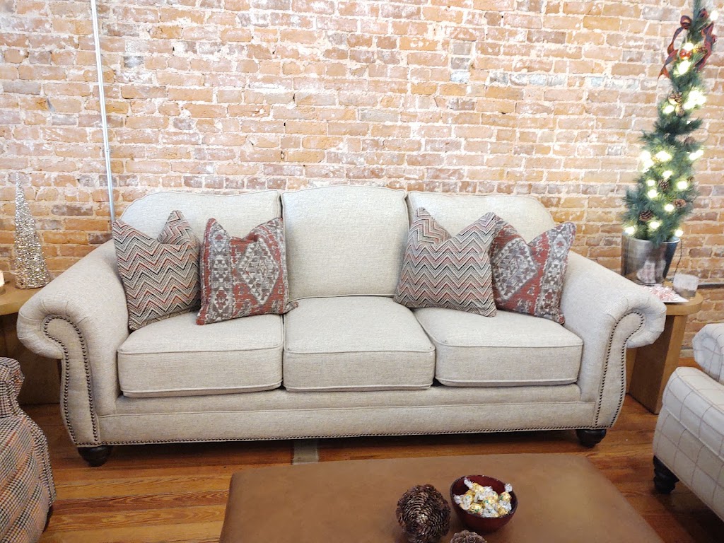 Red Bud Mattress Company | 129 W Market St, Red Bud, IL 62278, USA | Phone: (618) 779-4734