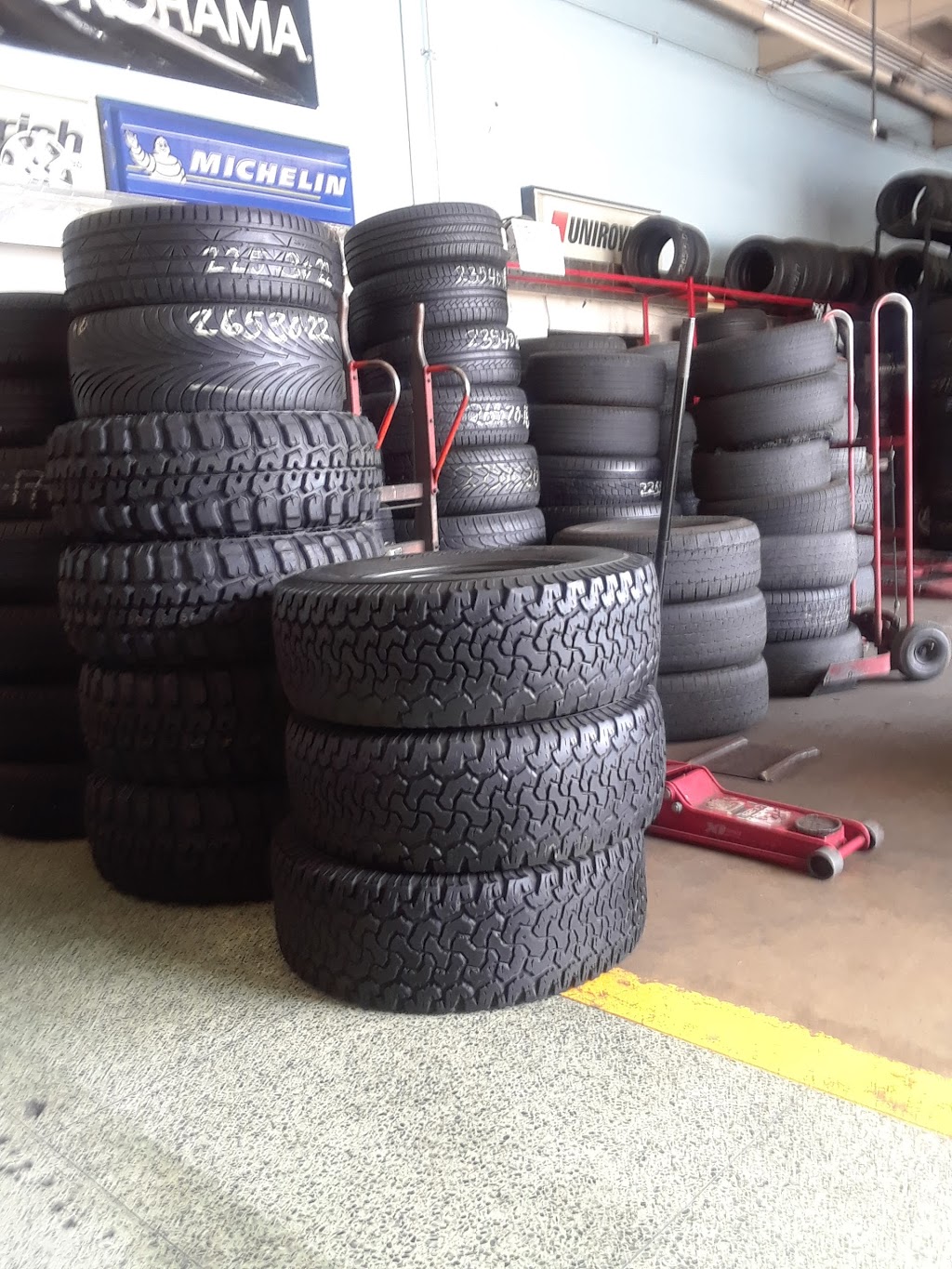 Rigos Tire Shop LLC | 1199 E Holt Ave #1, Pomona, CA 91767 | Phone: (909) 622-7881