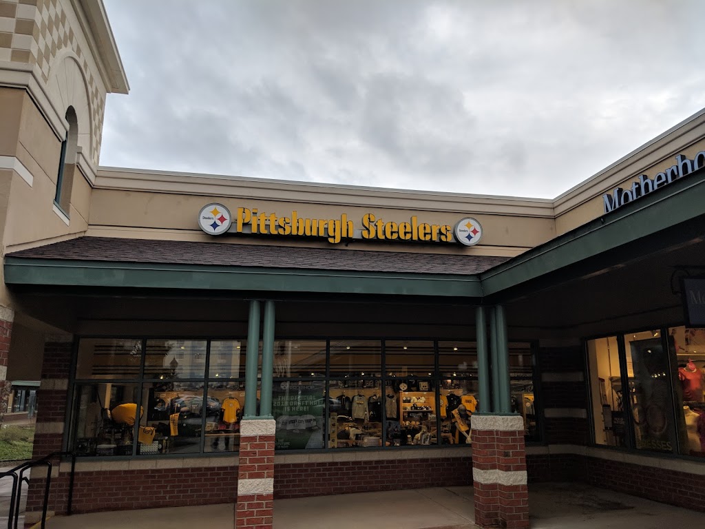 Pittsburgh Steelers Outlet | 1911 Leesburg Grove City Rd, Mercer, PA 16137, USA | Phone: (724) 748-3301